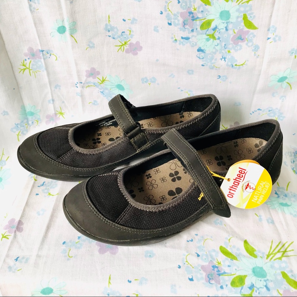 NWT Vionic Orthaheel Black Mary Jane Flats Shoes
